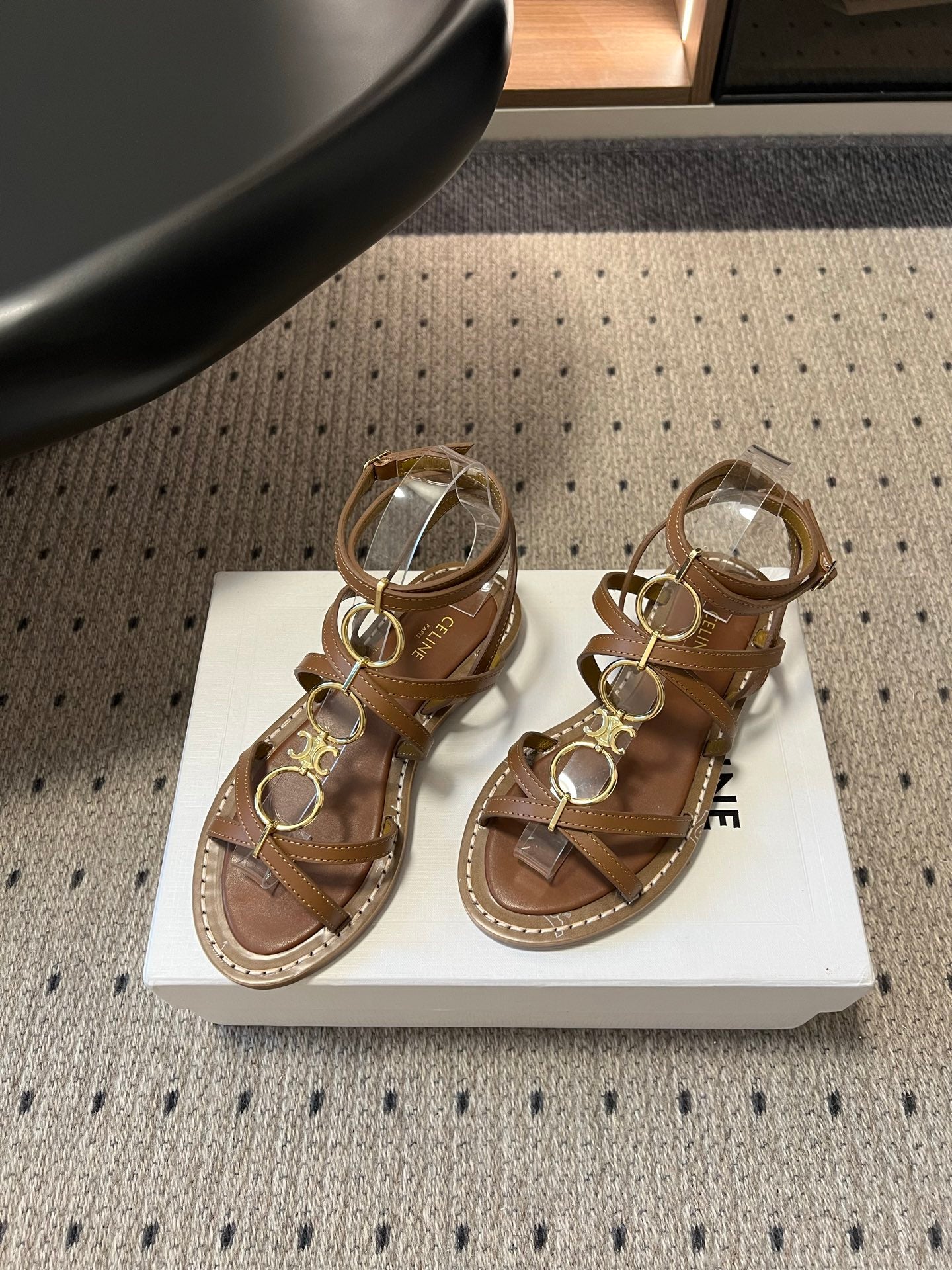 CL 26ss Lympia Strappy Sandals Calfskin Leather