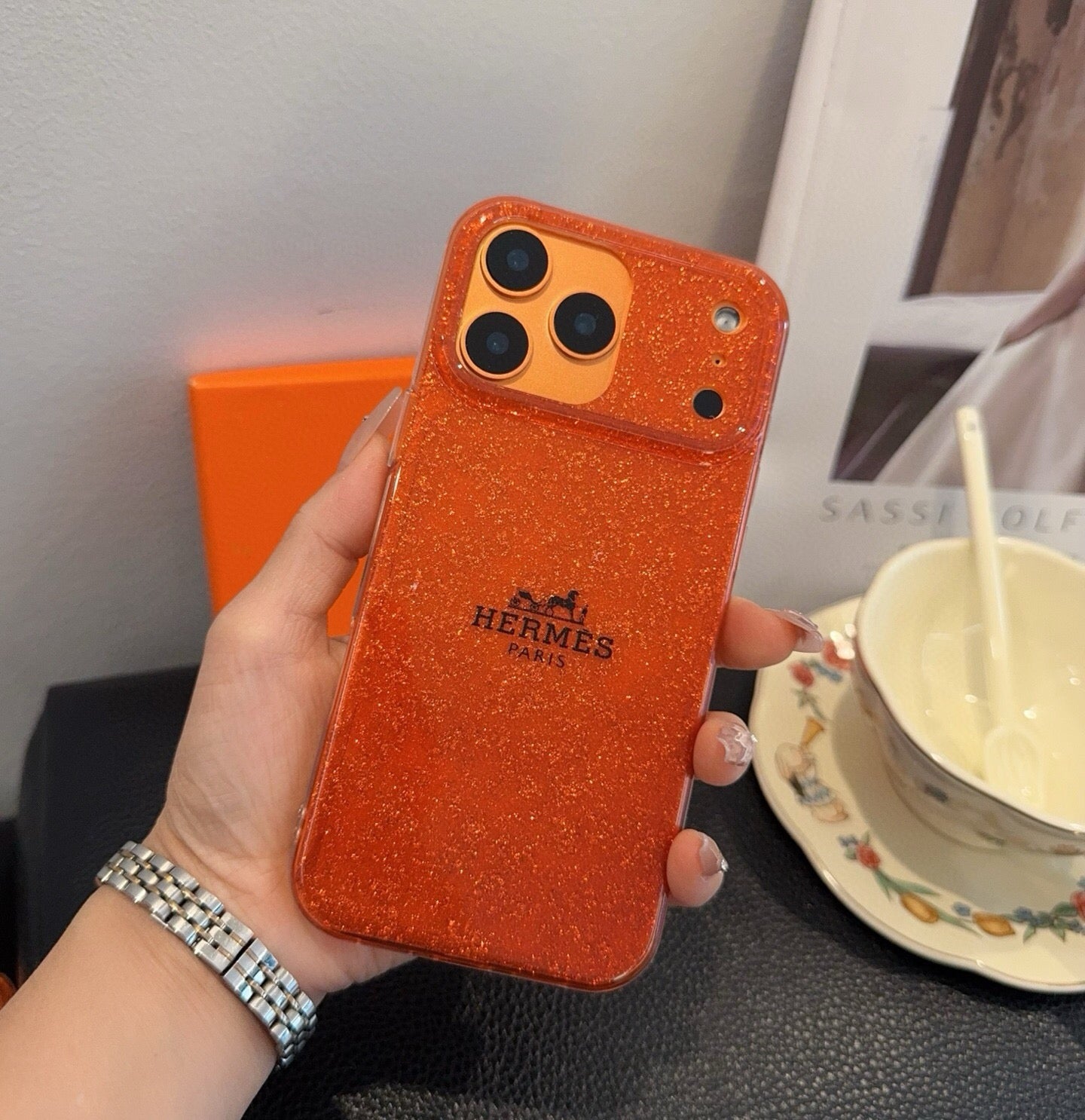 HM iPhone Case 377166