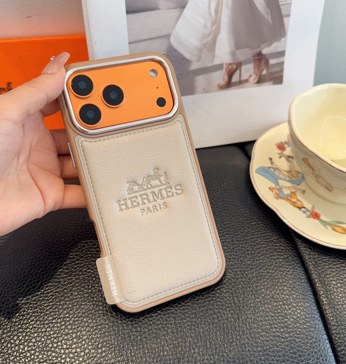 HM iPhone Case 371541