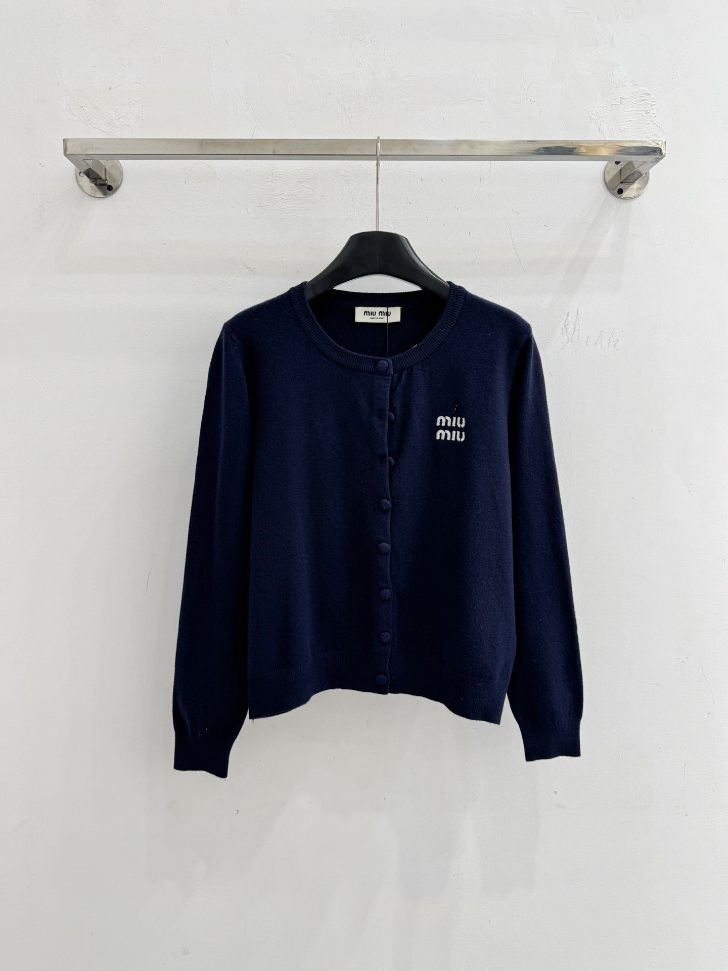 Miu Embroidered Logo Cardigan Wool 801947