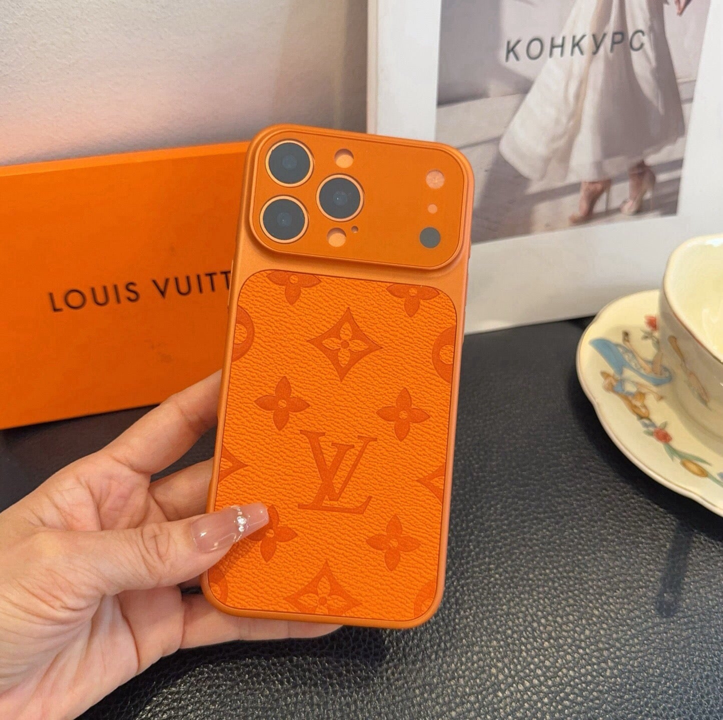 LV iPhone Case 428194