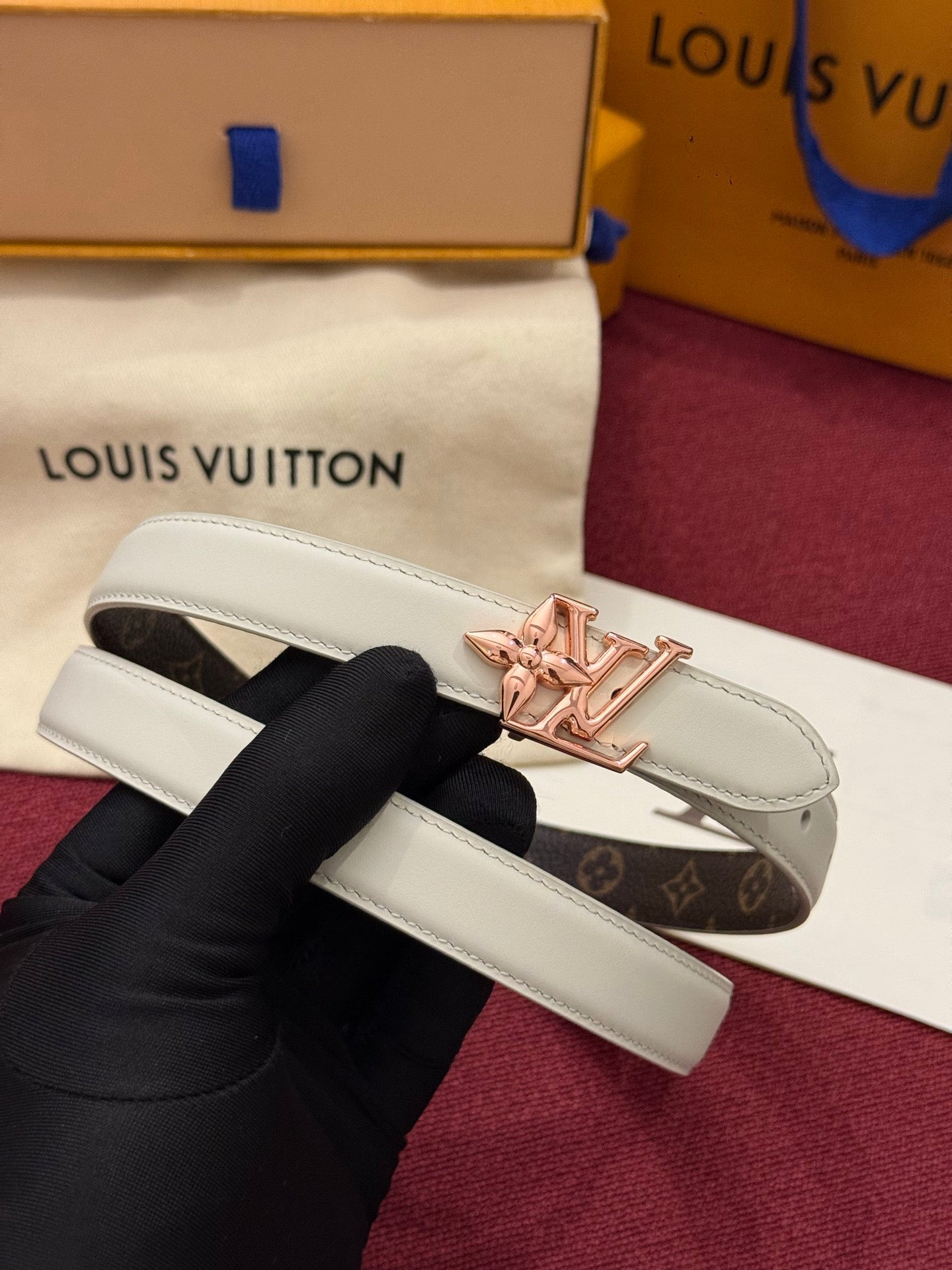 LV Bloom Reversible Belt 20mm Monogram Calfskin 215150