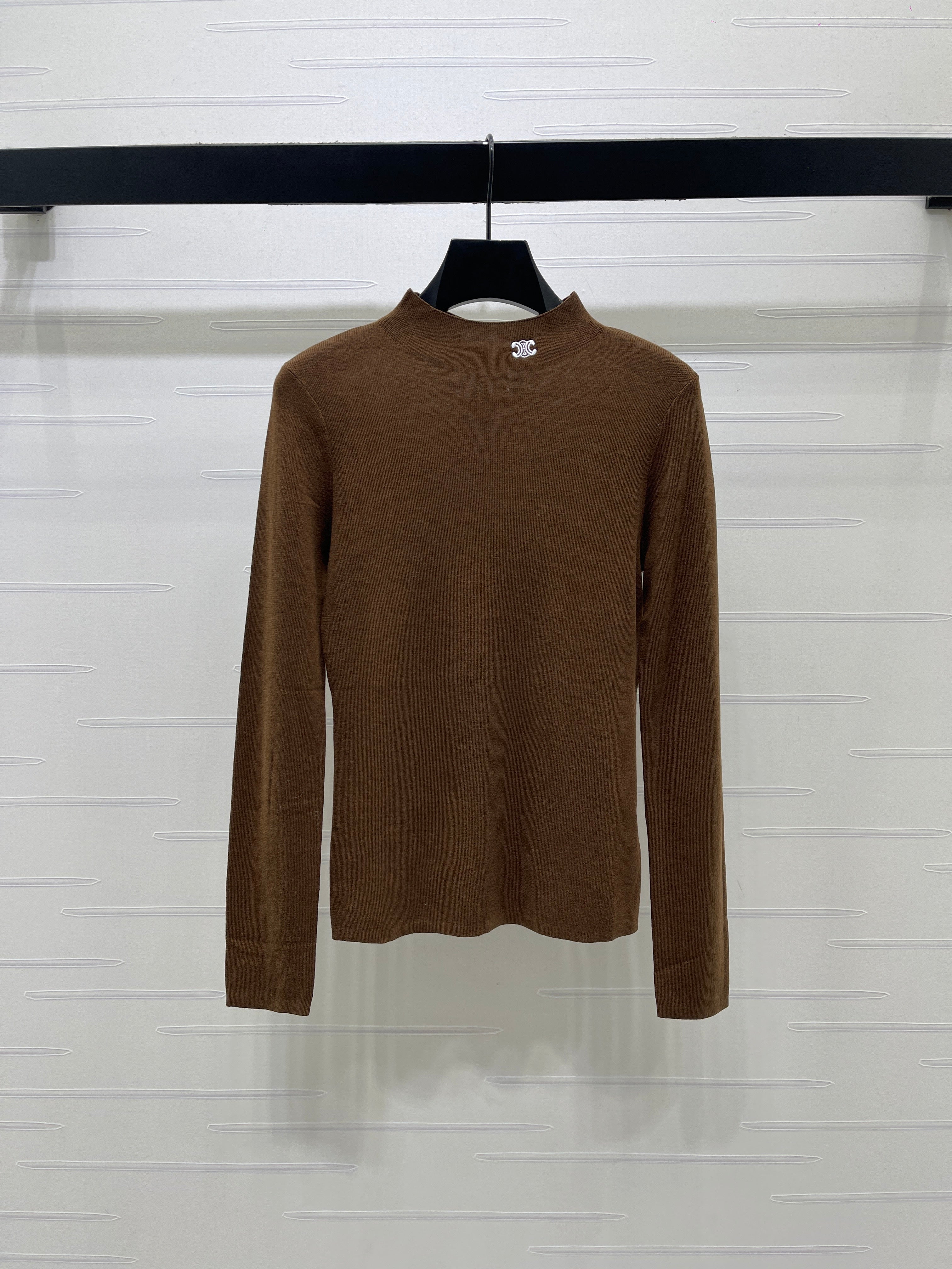 CE 26S Mock-Neck Sweater Triomphe Logo Wool 430335