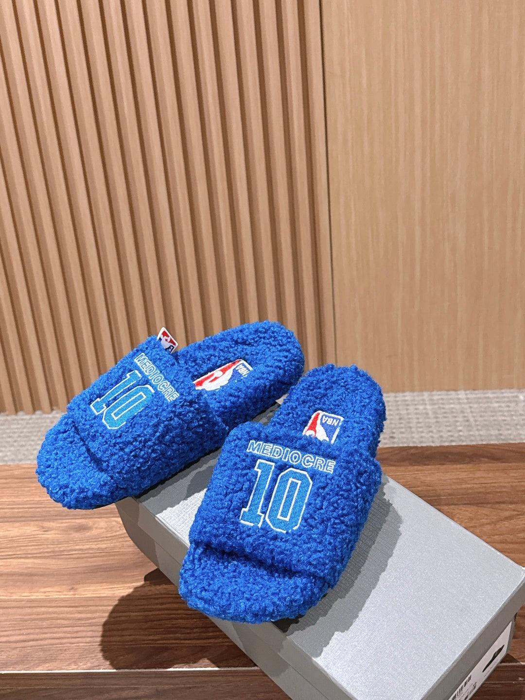 BLC NBA Unisex Shearling Slides 151366