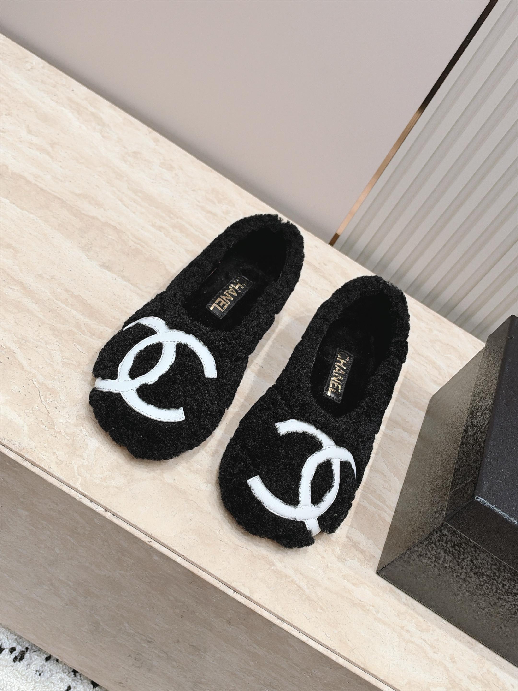 CC 26FW CC Logo Ballet Flats Shearling 180269