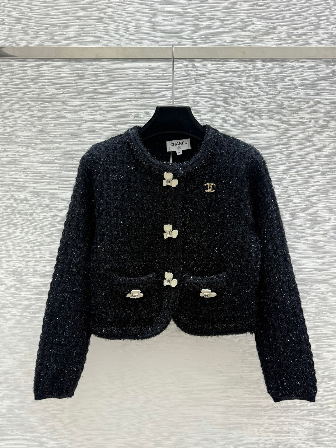 CC Bouclé Tweed Jacket Round Neck Front Buttons Patch Pockets Viscose 313538