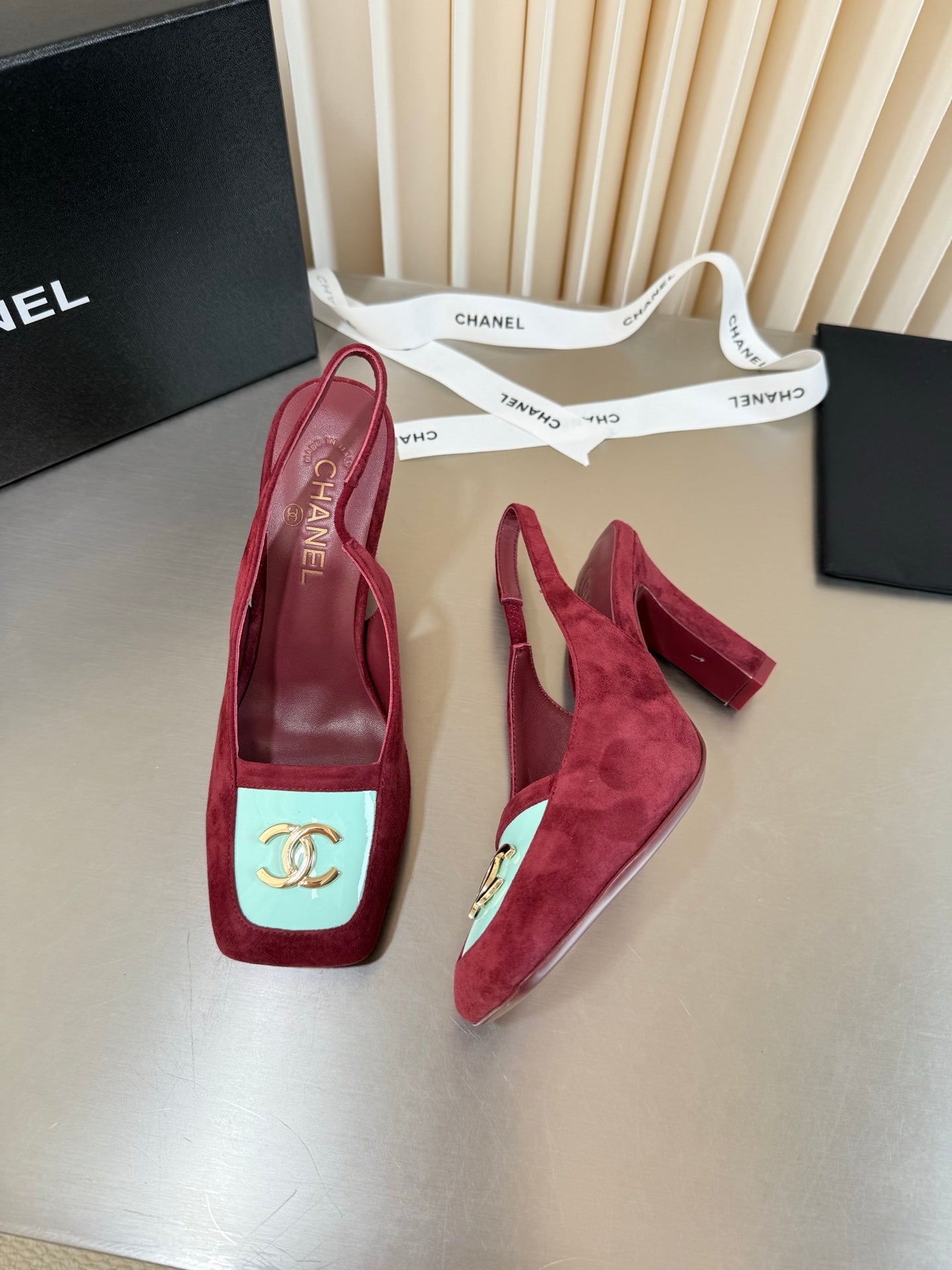 CC 26FW Slingback Pumps 8.5cm Square Toe Logo Suede Leather 190606