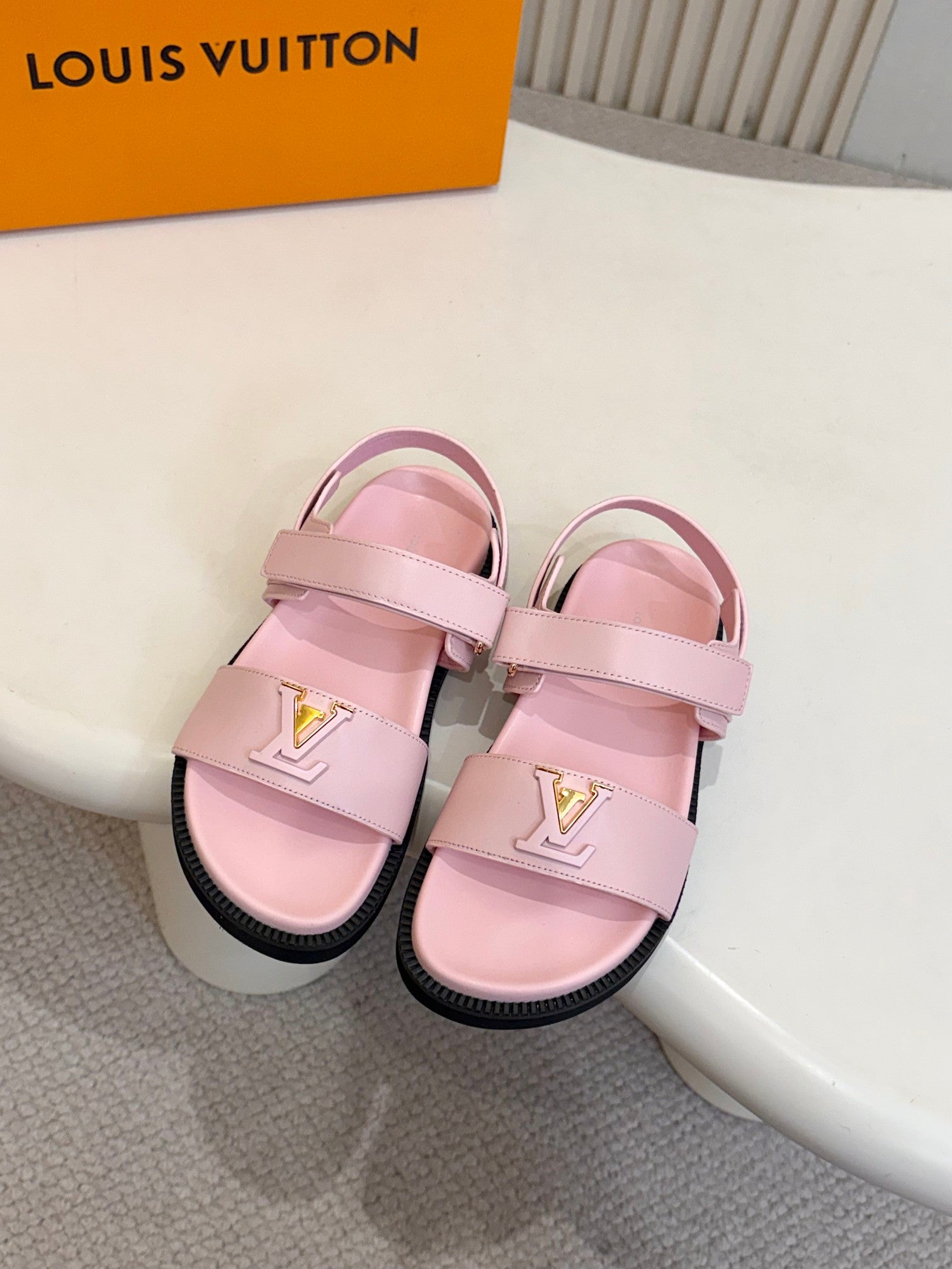 LV Sunset Flat Comfort Sandals Leather 912816