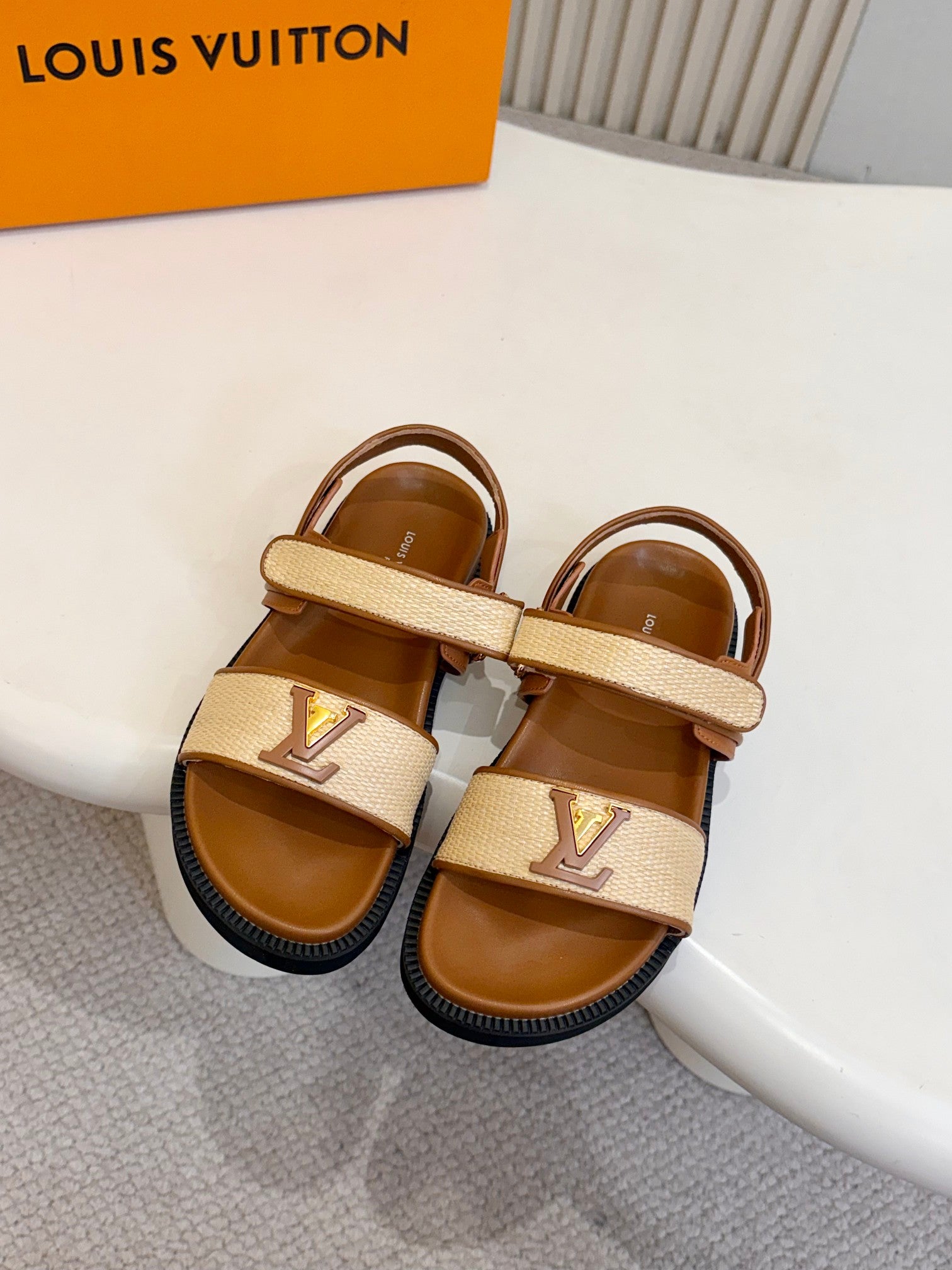 LV Sunset Flat Comfort Sandals Leather 912816