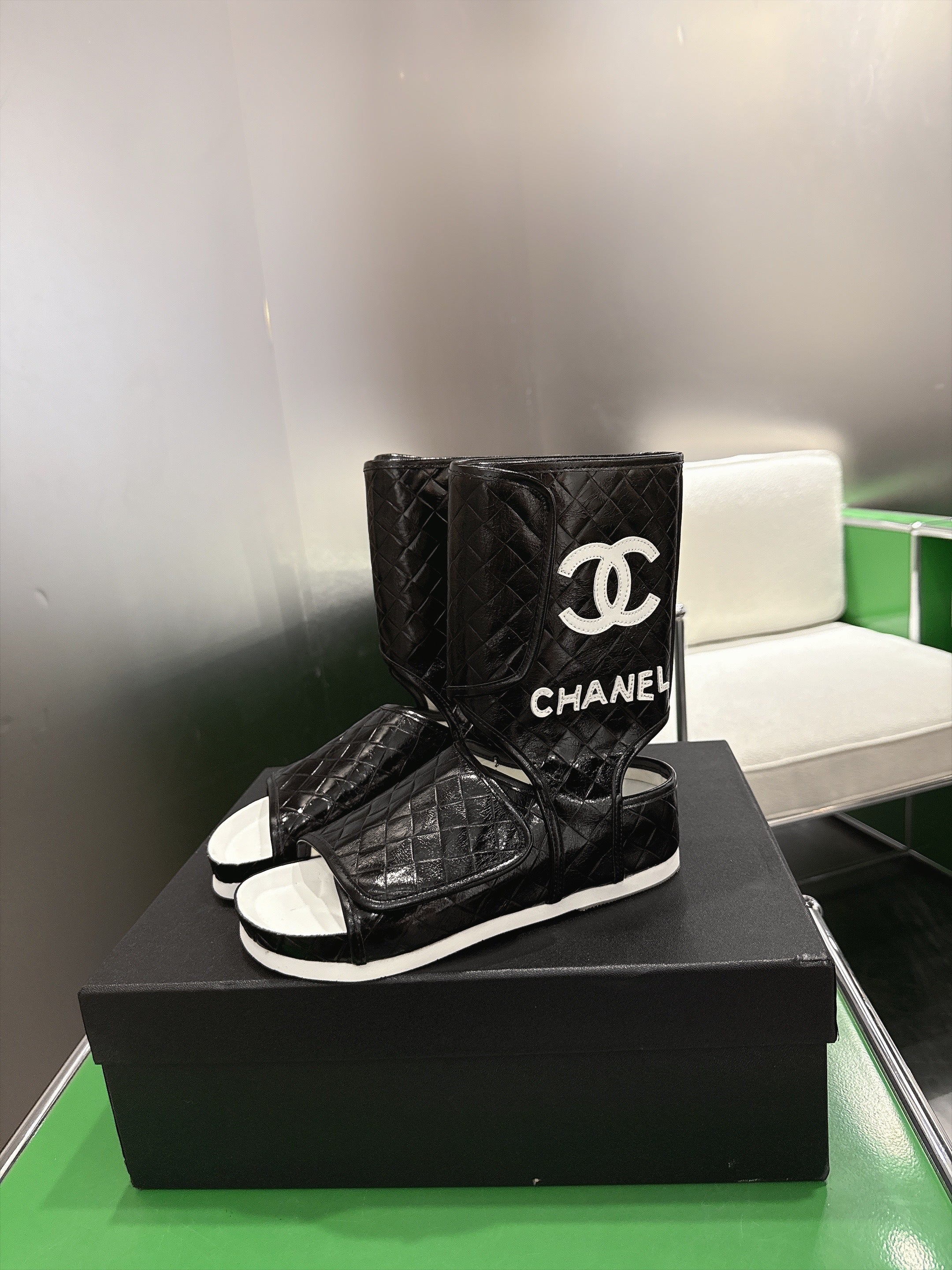 CC 26FW Quilted Open-Toe High-Top Boots Leather 171600
