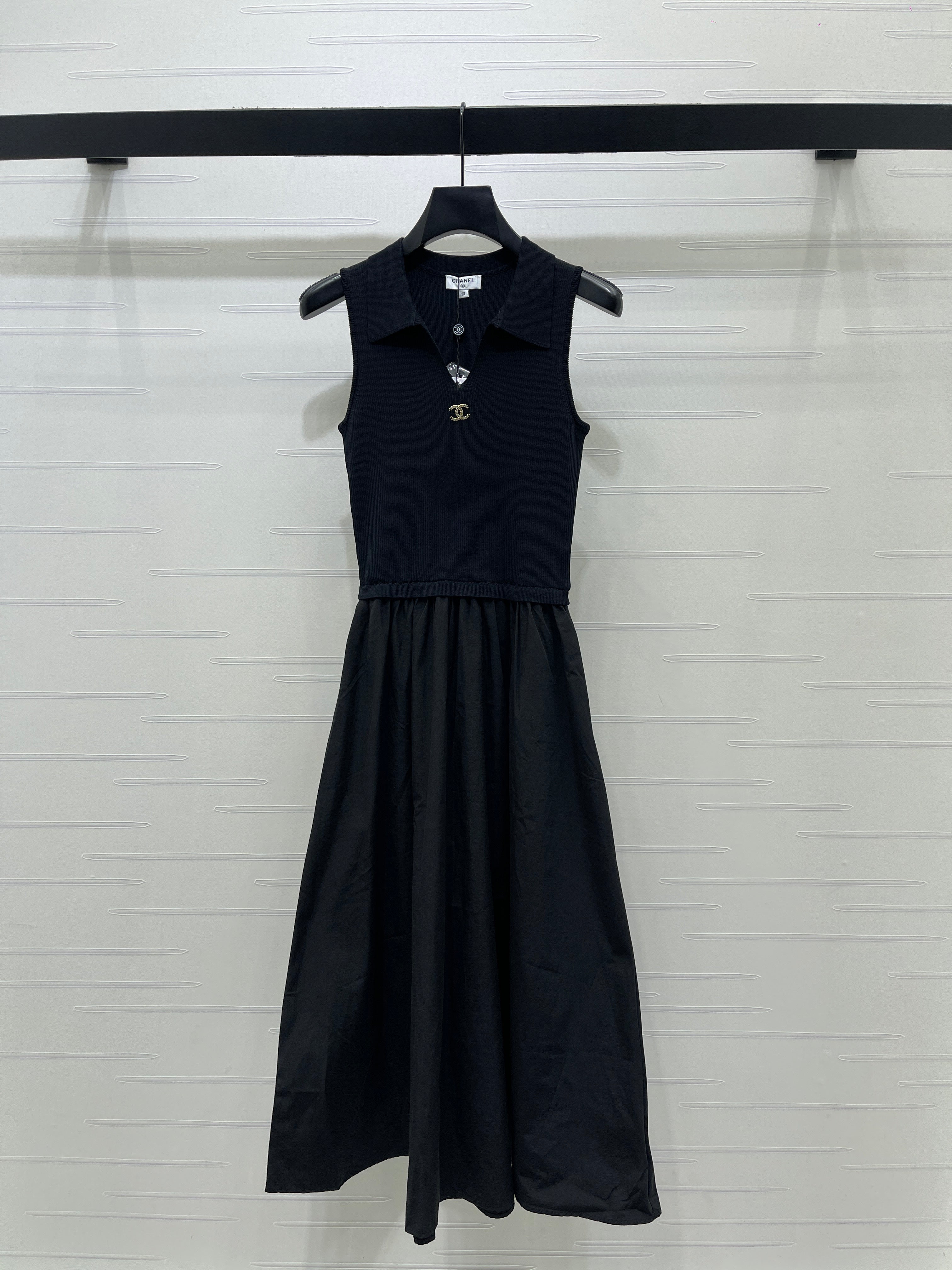 Chanel 26 Vest Dress in Polyester 278133