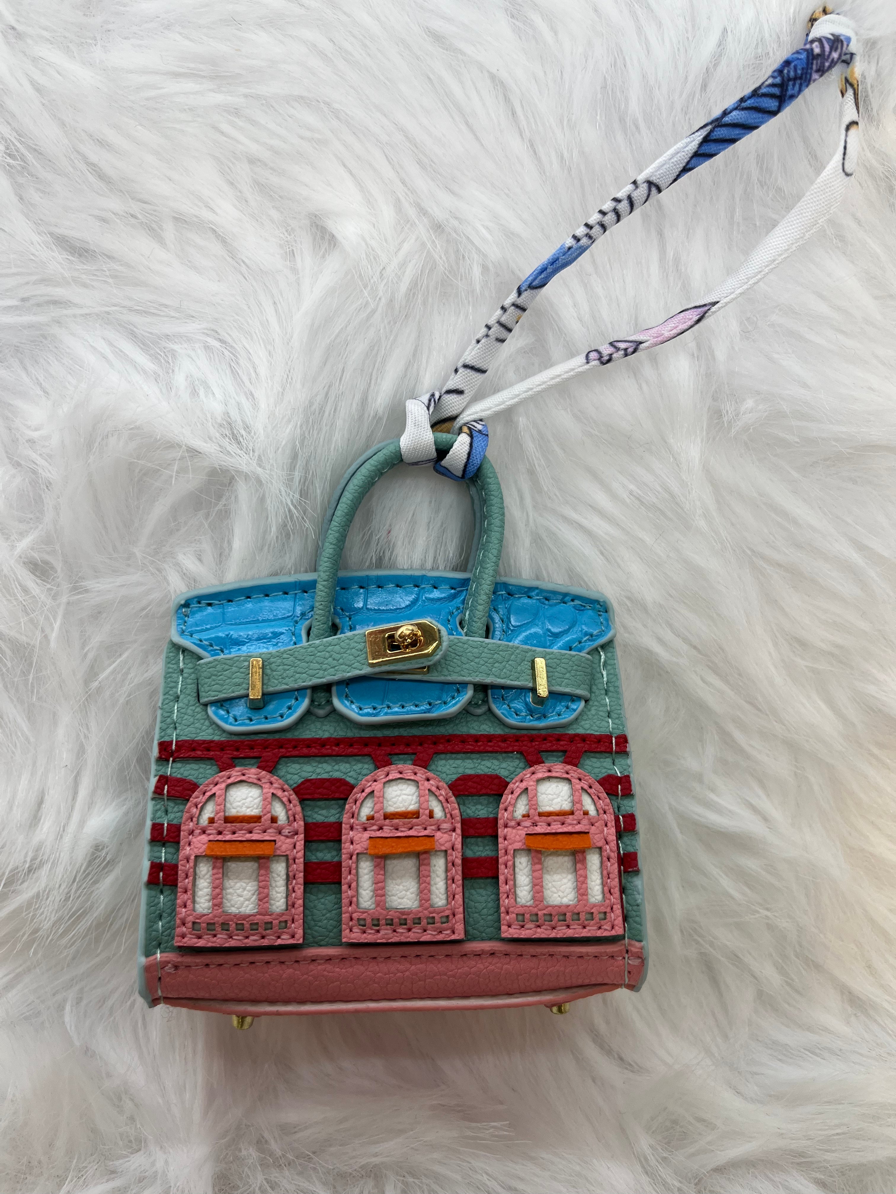 HM Charm bag House Doll in Leather