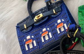 HM Charm bag House Doll in Leather