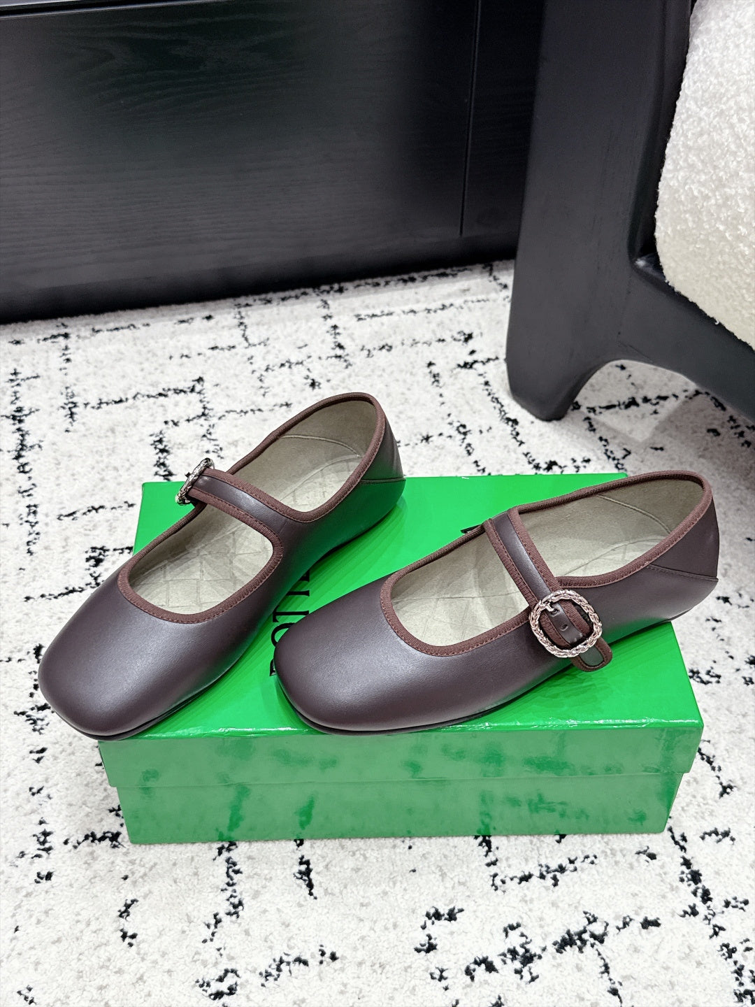 BV 26W Mary Jane Flats Square Toe Buckle Strap Leather 139792