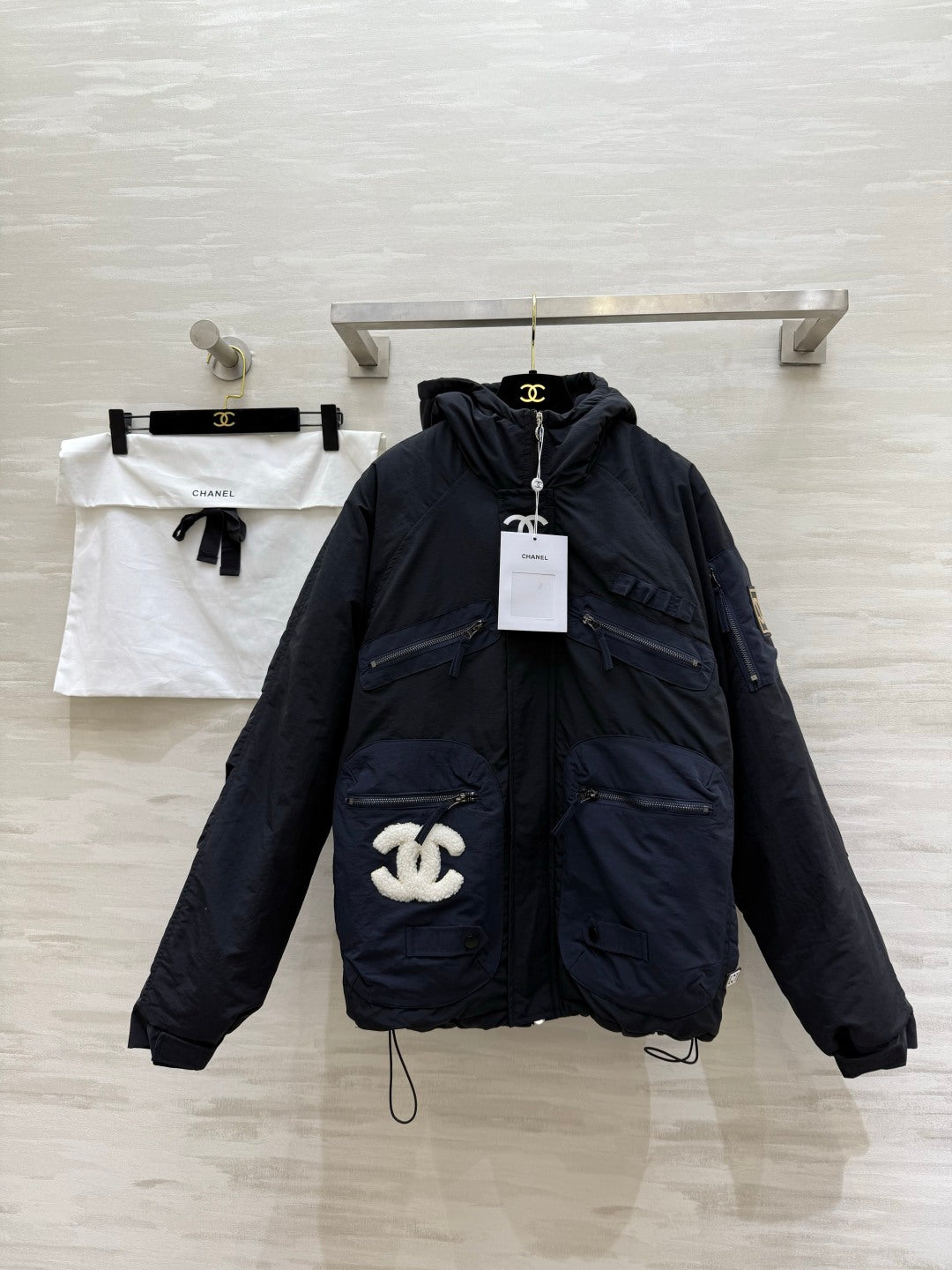 CC 26S Hooded Puffer Jacket 435304