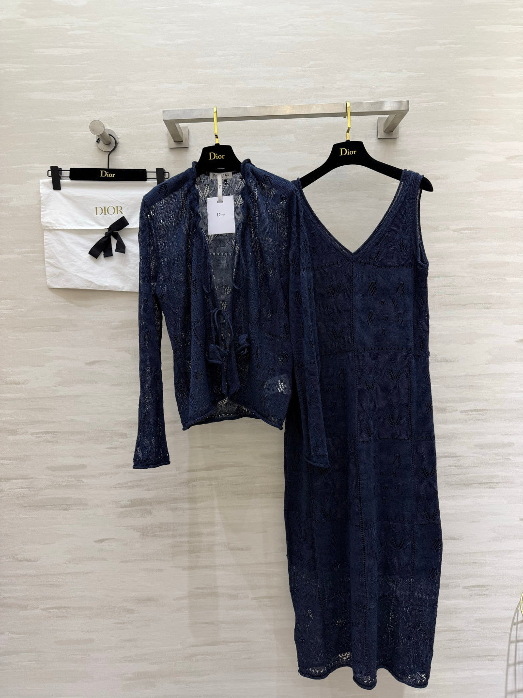 CD 26S Open-Knit Cardigan & V-Neck Slip Dress Set 437215