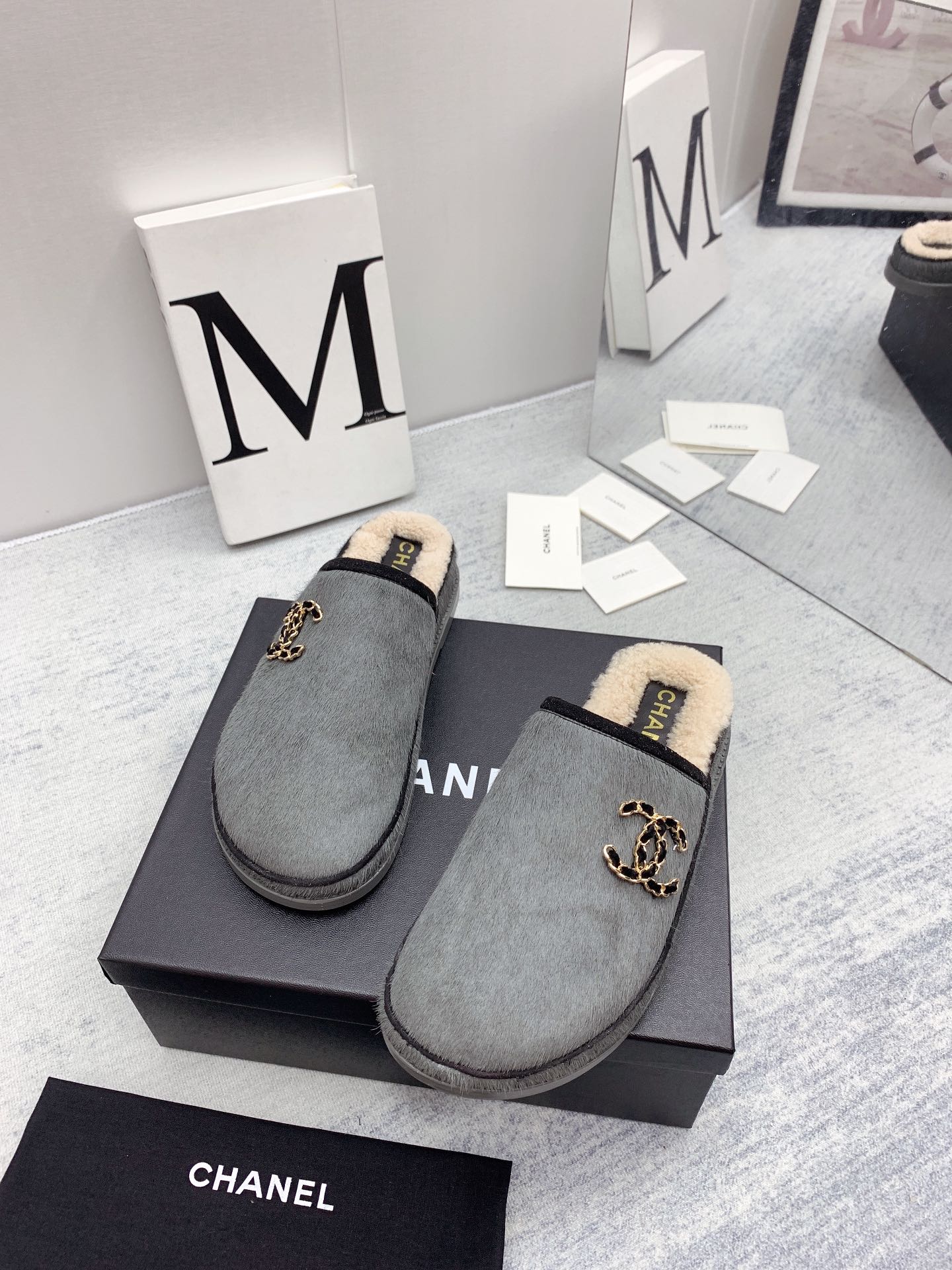 CC 26FW Shearling Mules Double Pony Hair 161799