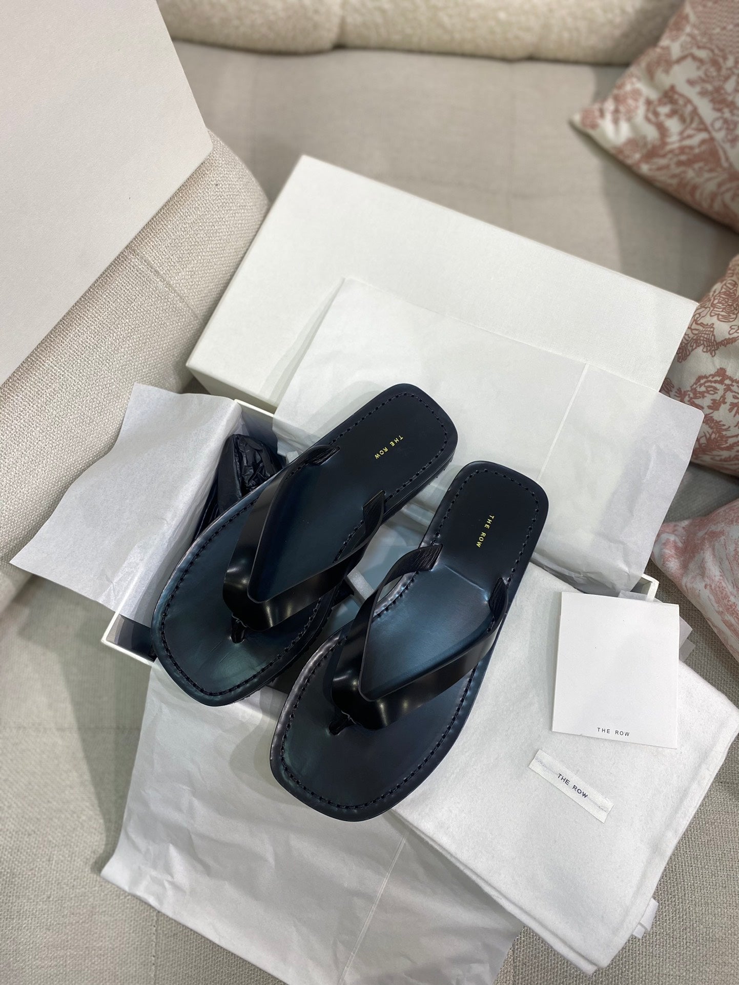 TR 26S Flip Flop Sandals Square-Toe 156150