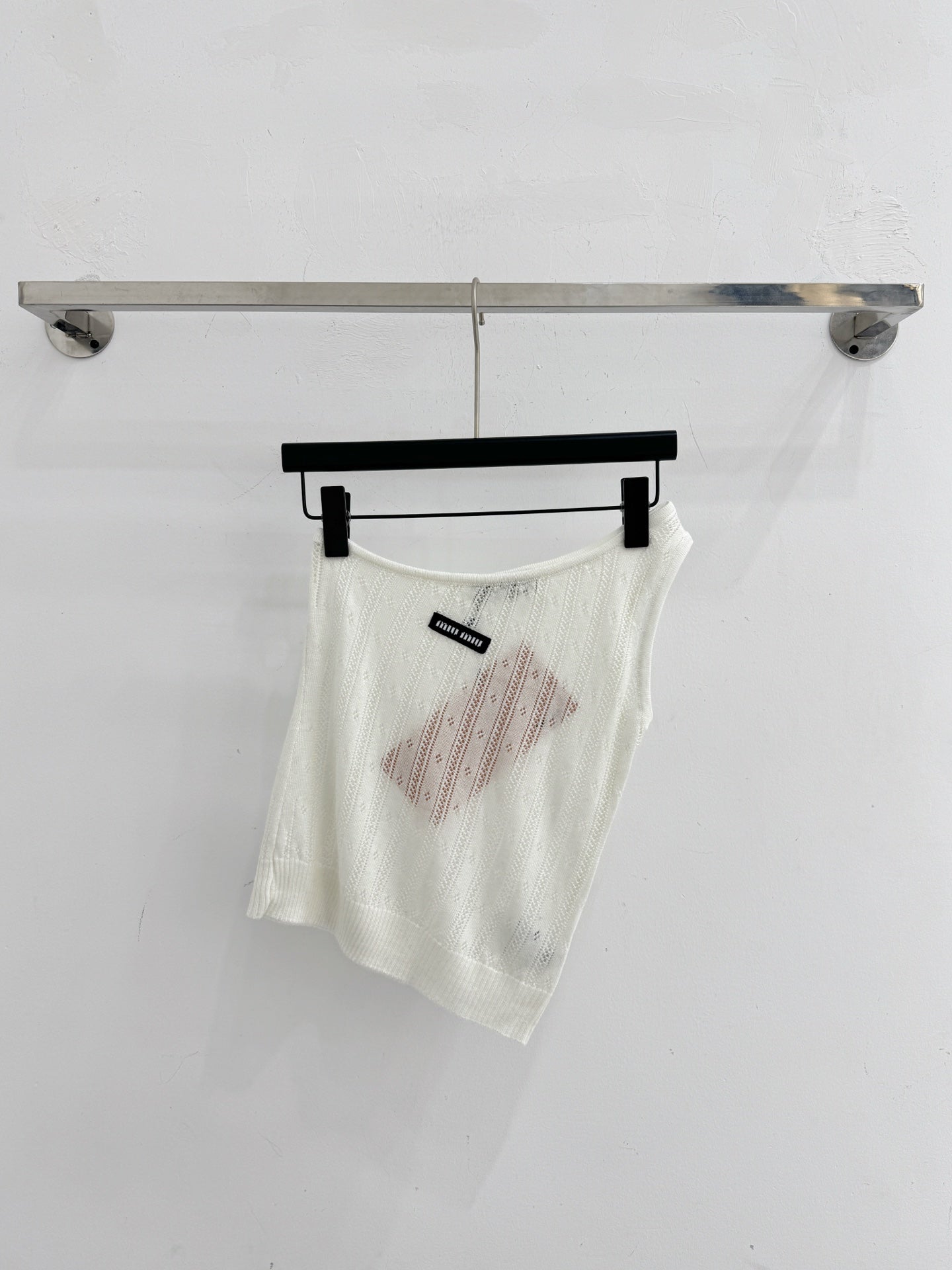Miu 2026 Off-shoulder Hollowed-out Knit Camisole Wool 445545