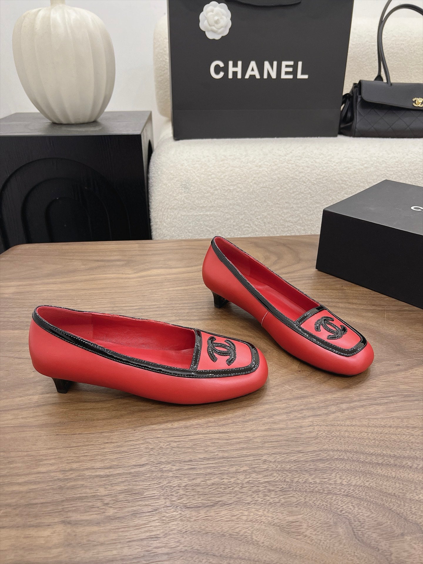CC 2026 Square Toe Pump Lambskin 191779