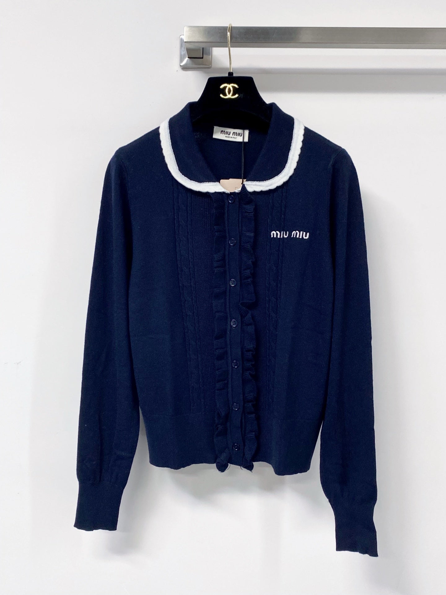 Miu Embroidered Logo Cardigan Ruffled Collar Tencel 799805