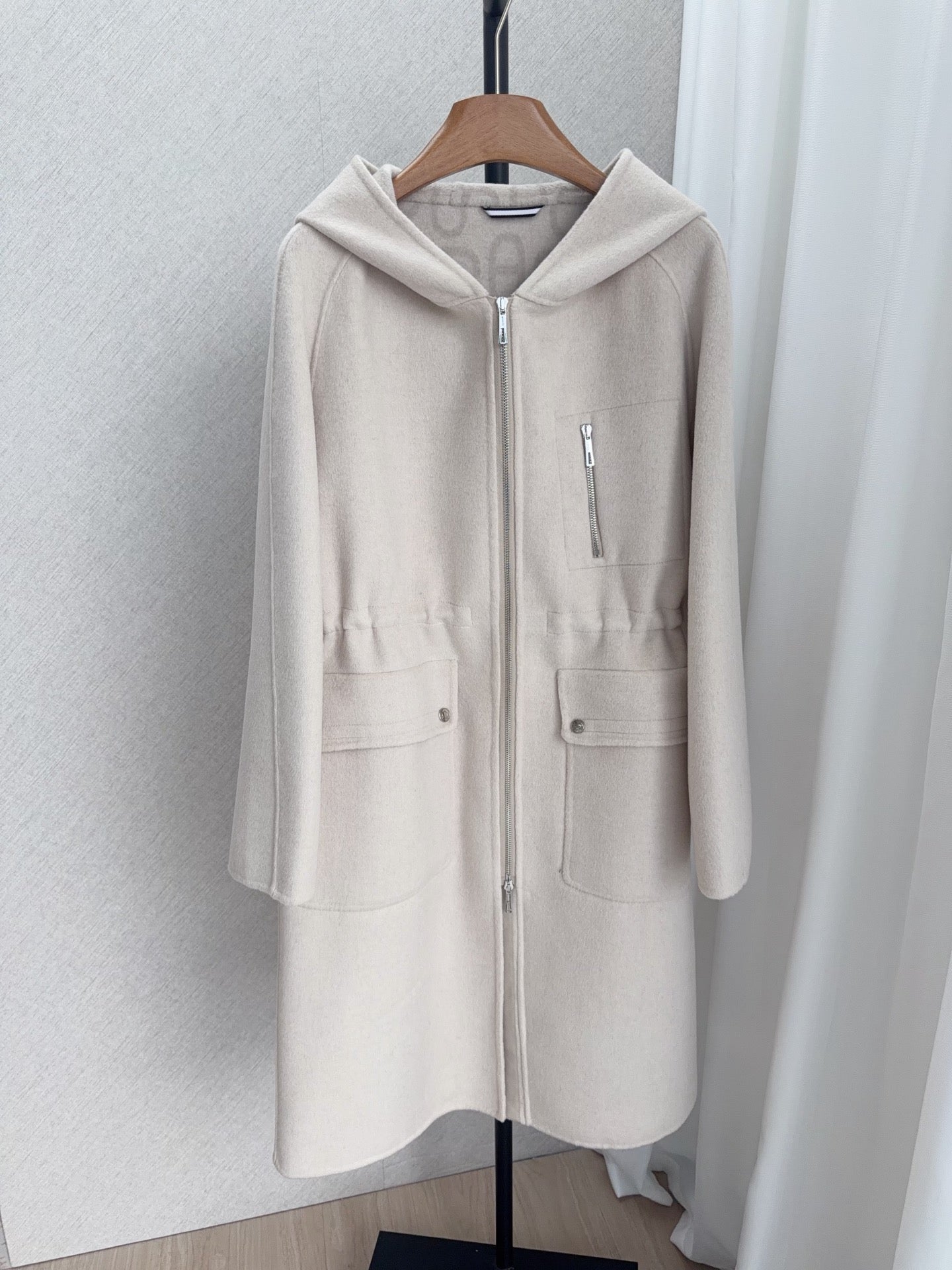 HM 26FW Hooded Zip-Up Coat Printed Hood Lining Cashmere 440840