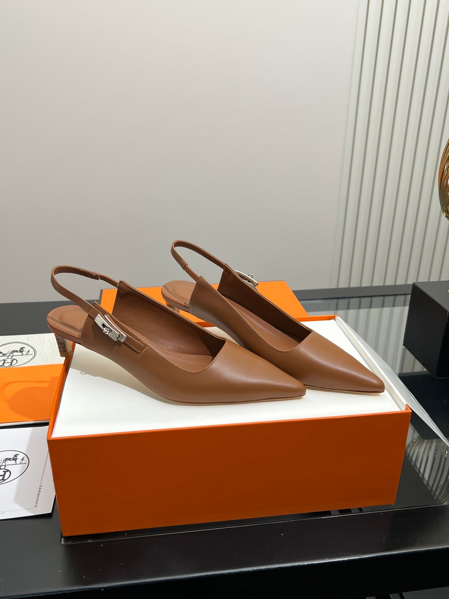 HM 26s Nicoletta Slingbacks Pum 4cm Leather 149127