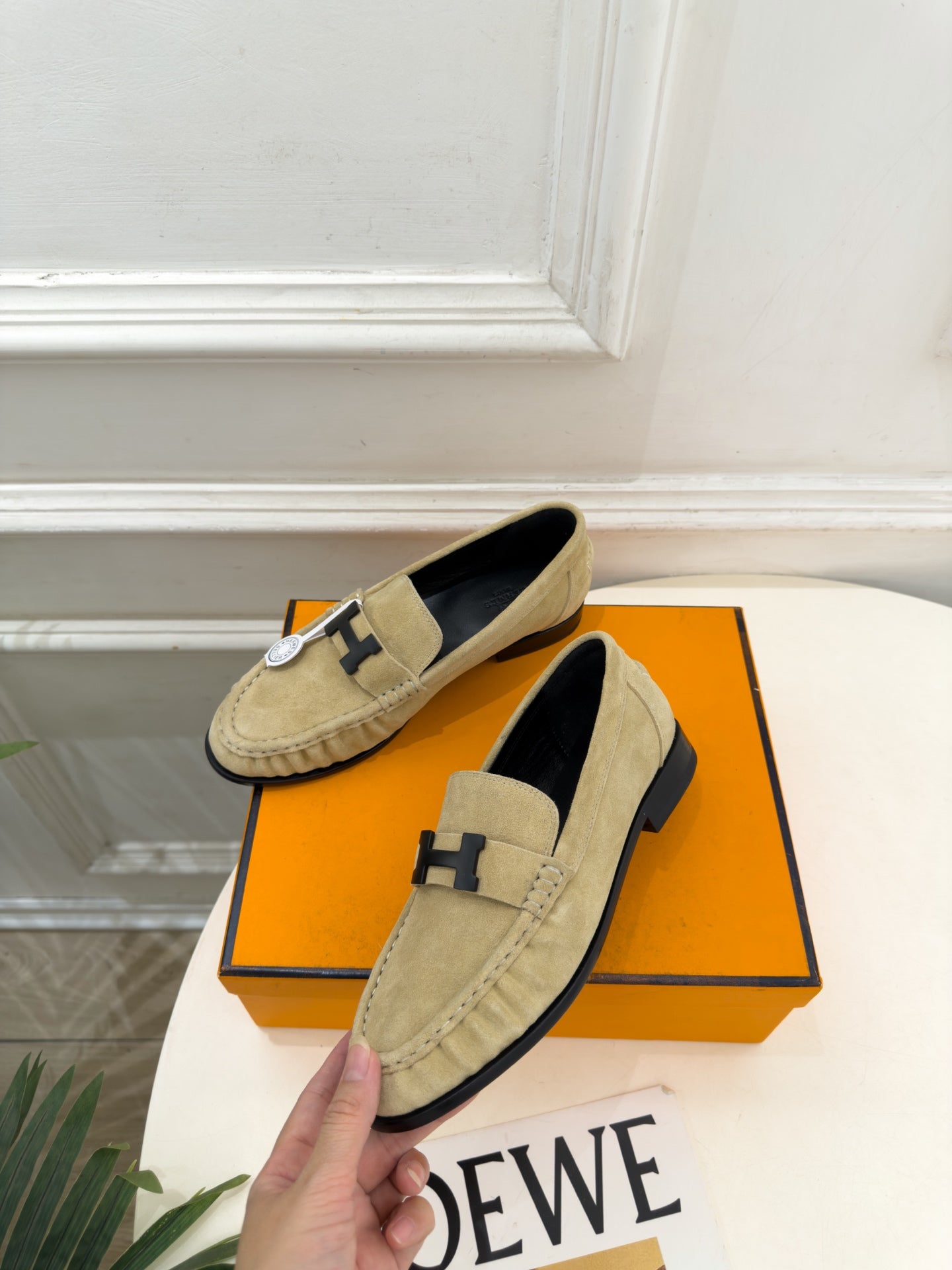 HM 26ss Nova Loafers Paris Buckle Suede Goatskin 165020