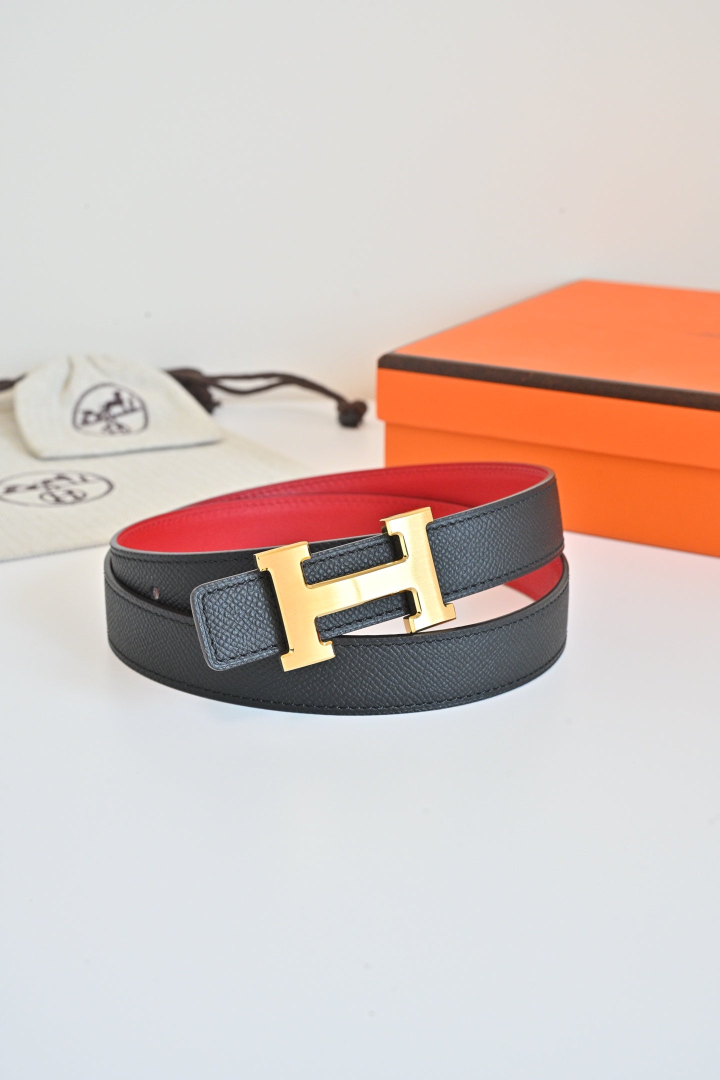 HM 26W Belt 24mm Double-Sided Calfskin 218255