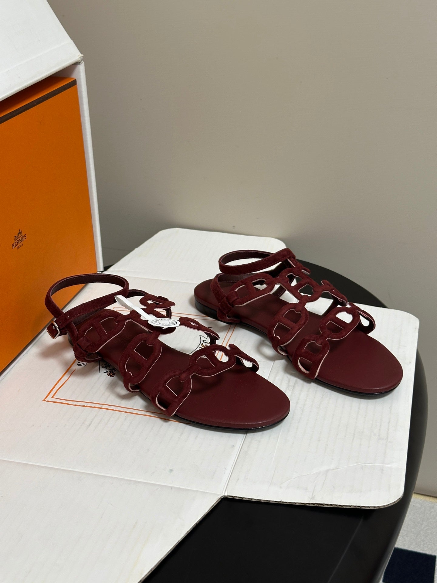 HM 26s Noumea Flat Sandals Leather 185833