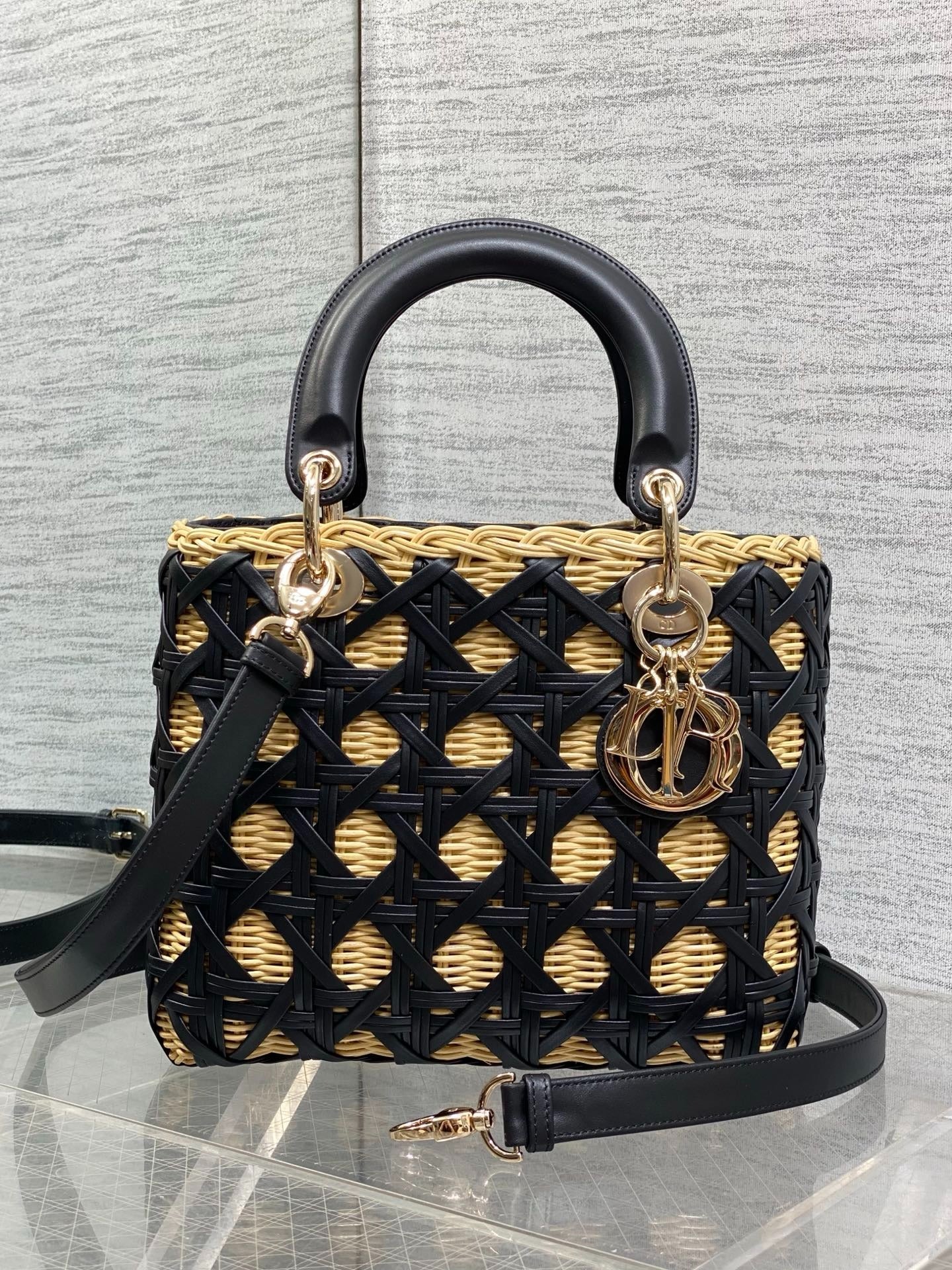 CD 2026 Wicker Cannage Bag 24cm Leather Rattan 355285
