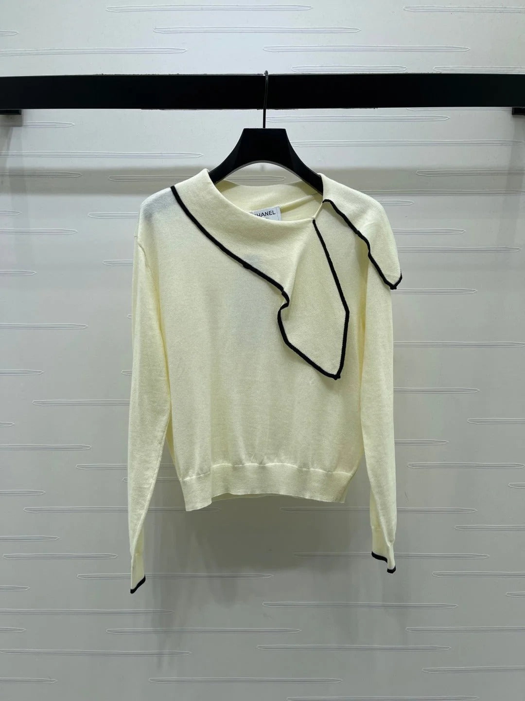 Chanel 2026 Knit Long-sleeved Top Wool 299599