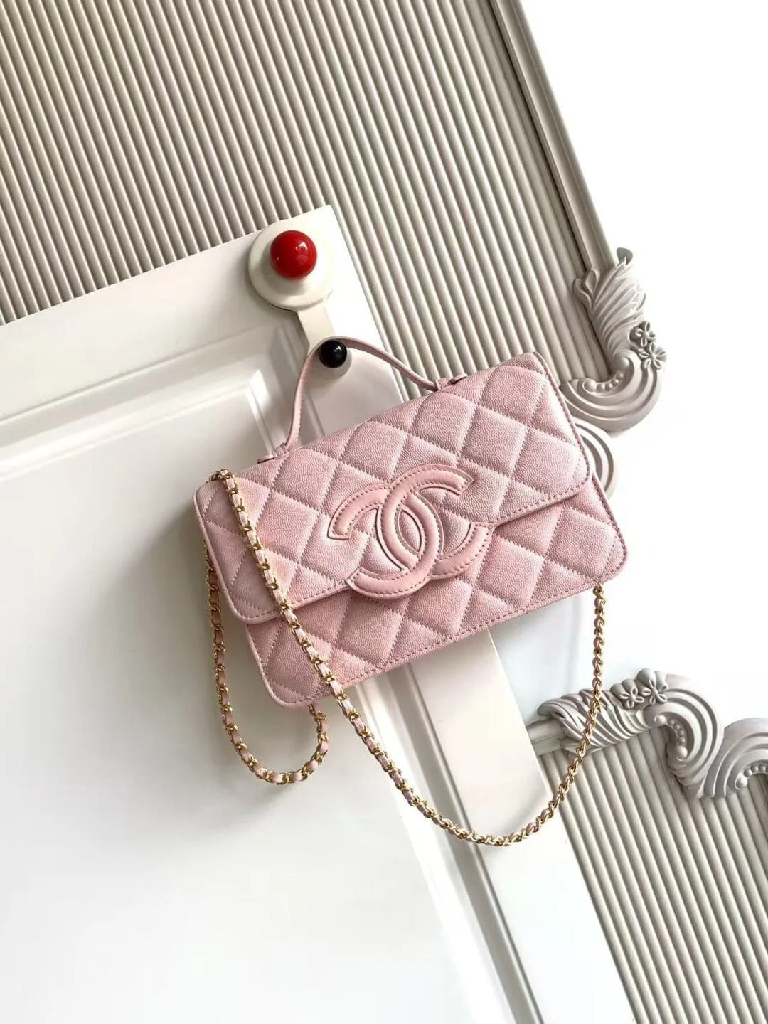 CC 2026 Flap Bag 24cm Pebbled Calfskin
