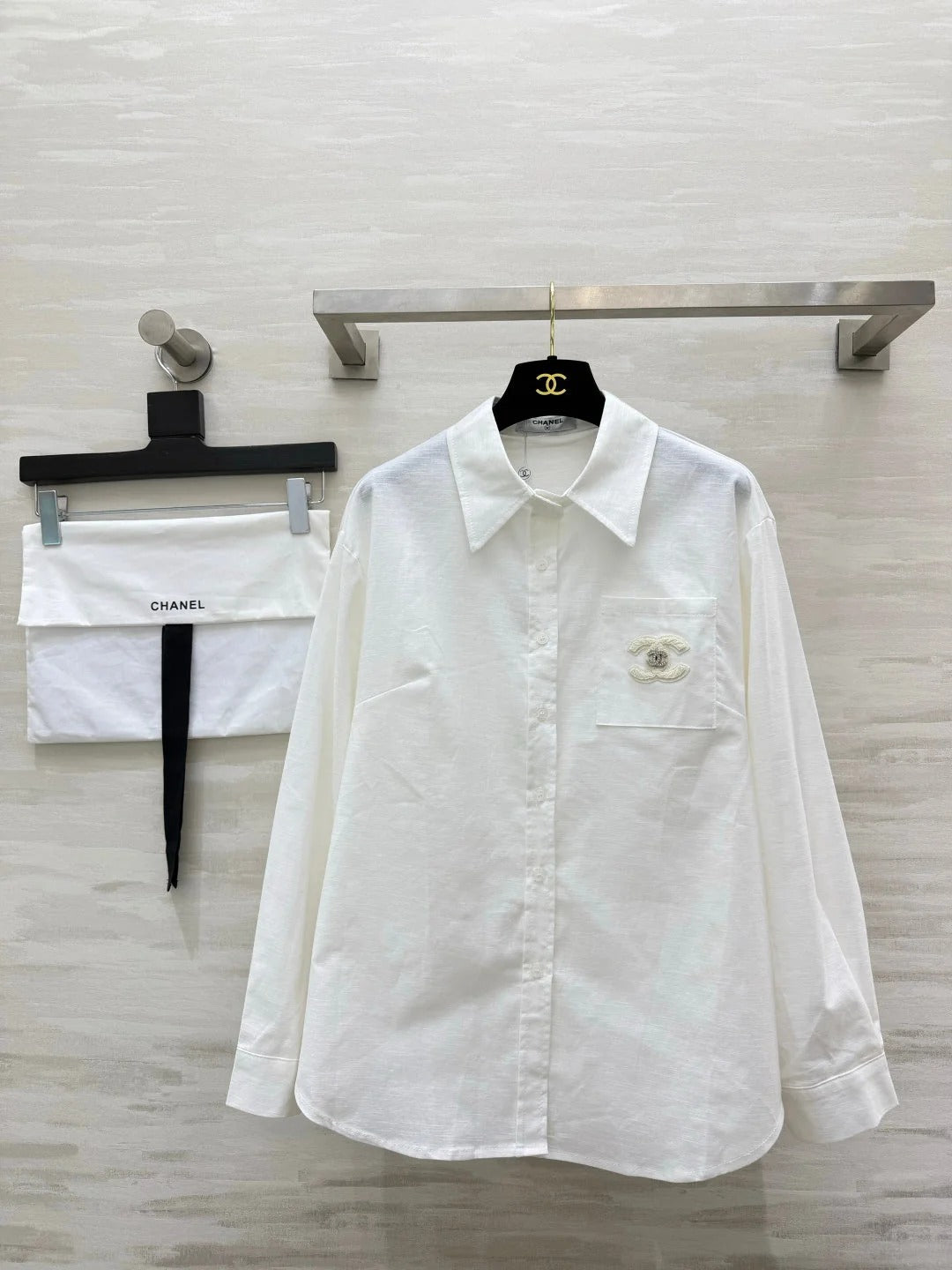 Chanel 2026 Shirt Three-Color Cotton 422142