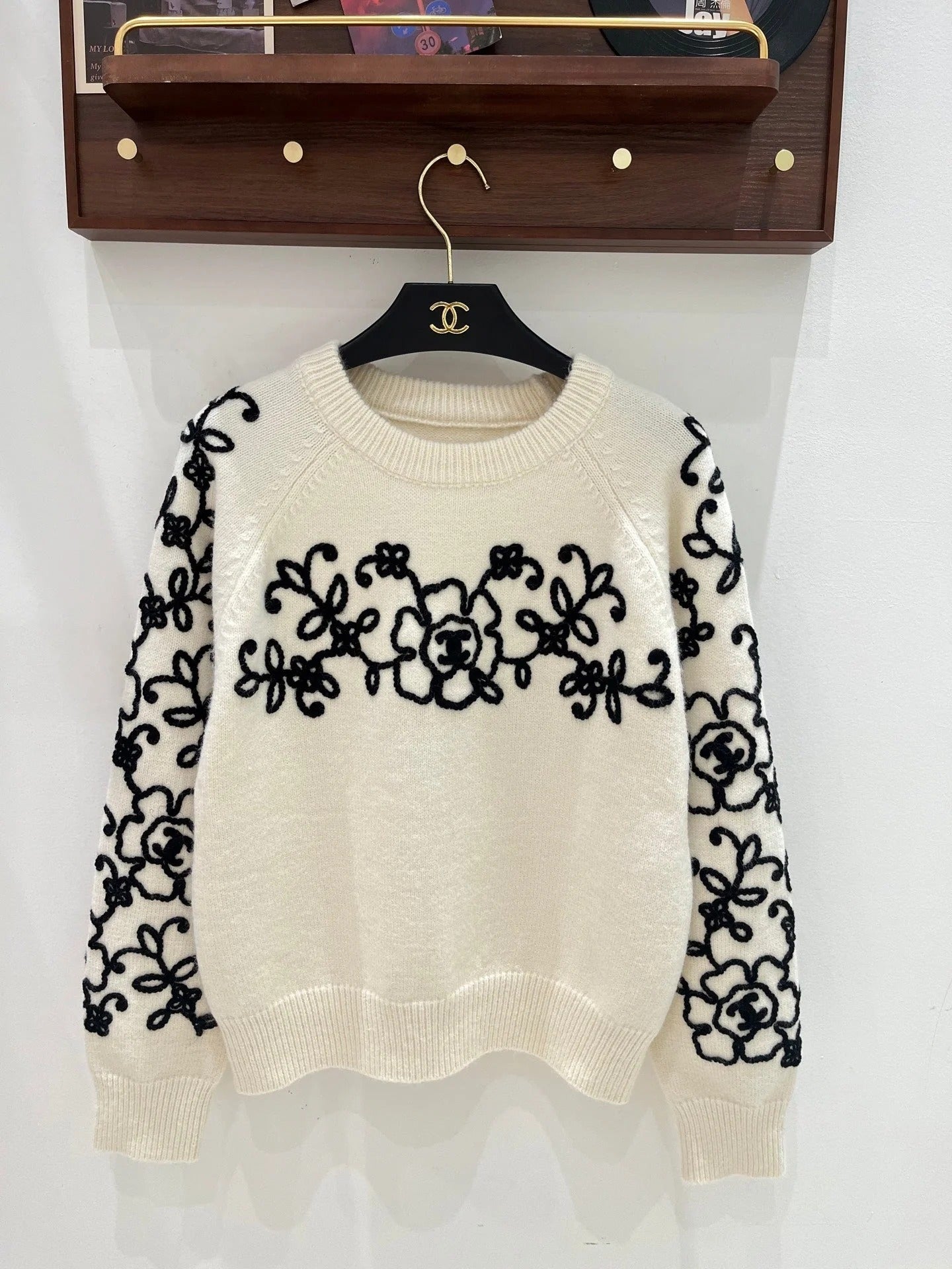 Chanel 2026 Floral Embroidery Sweater Wool 244912
