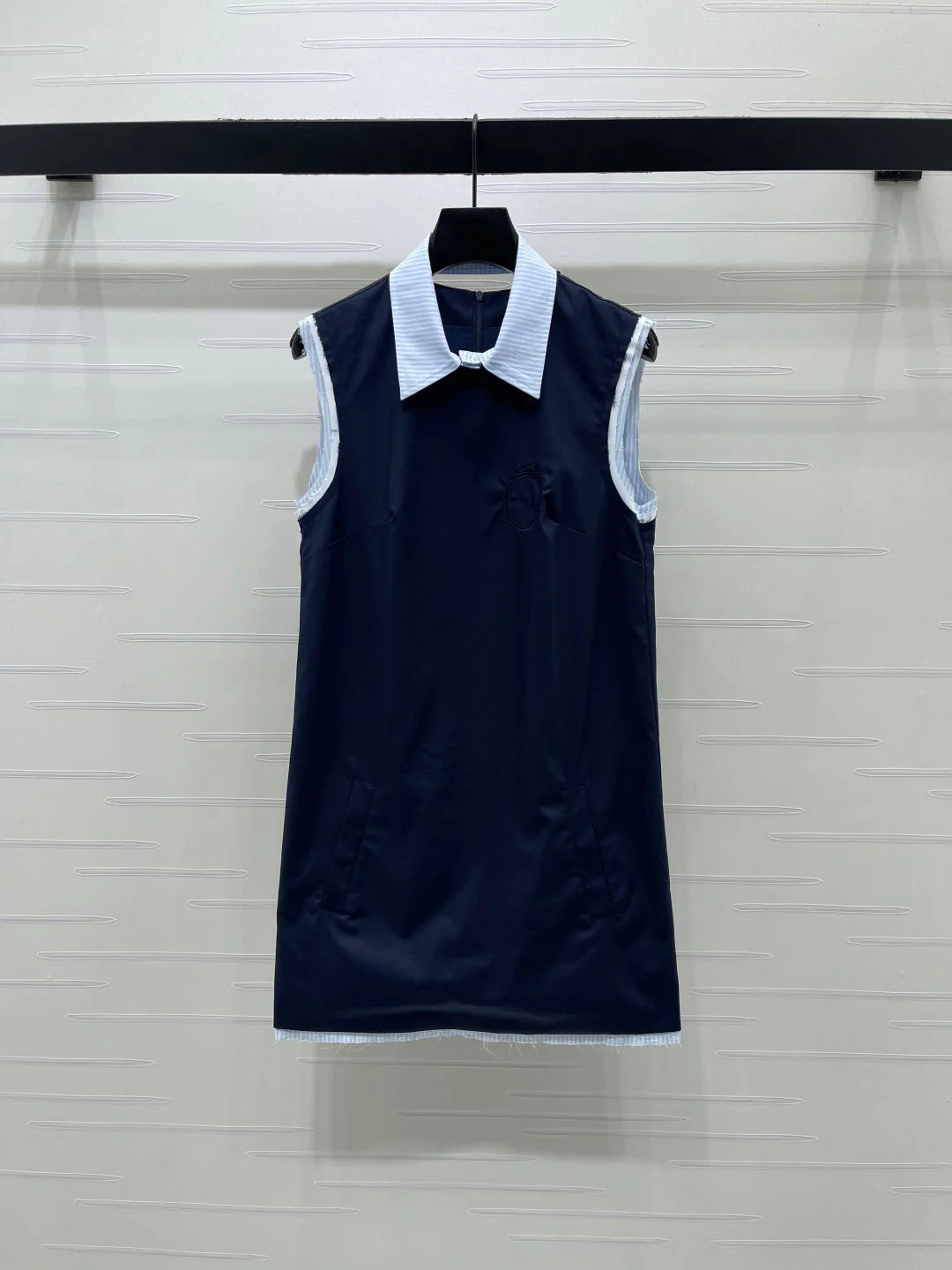 CD Color-Blocked Striped Collared Sleeveless Dress Cotton 392608