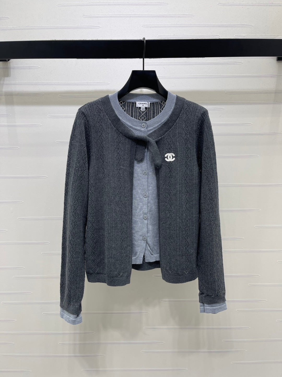 CC 26s Faux Two-Piece Knitted Crew Neck Cardigan Wool 423882
