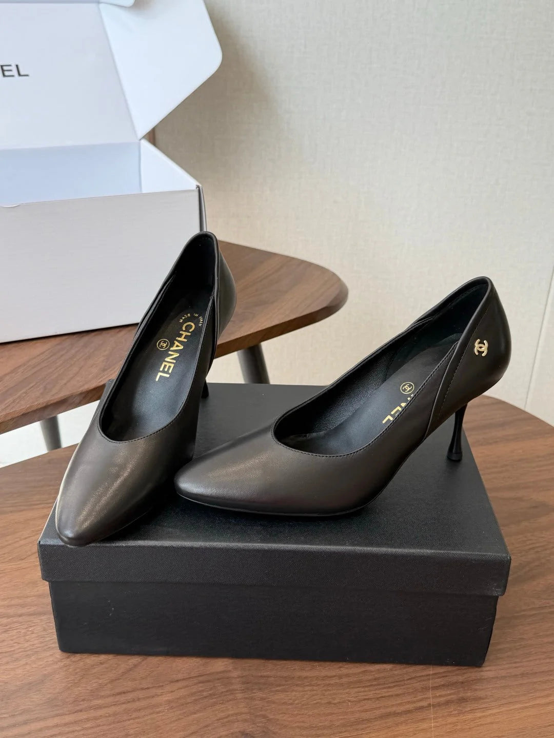 CC 26s Classic Pumps 8.5cm Leather 150127