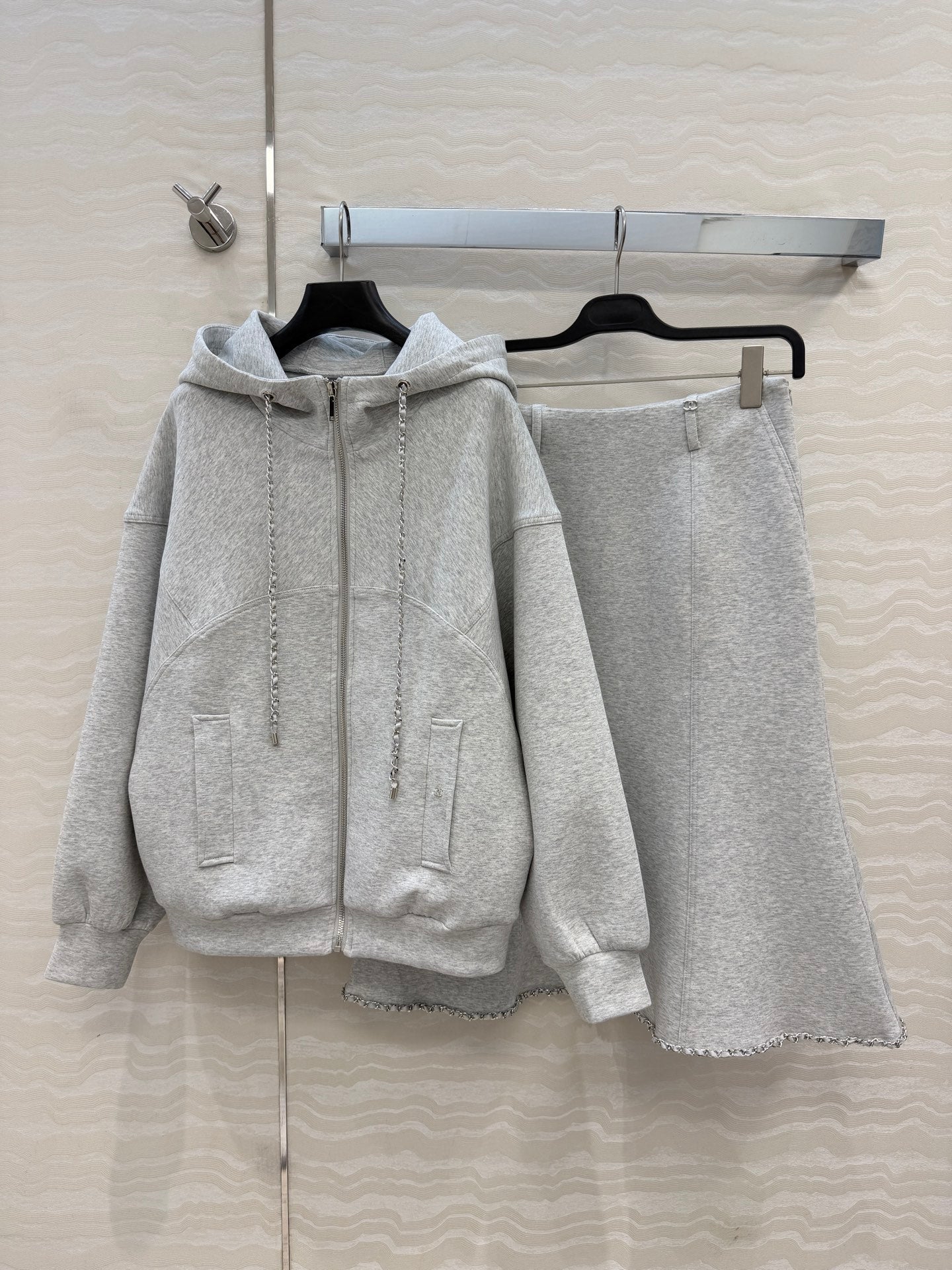 CC 26s Hooded Jacket Skirt Set Cotton Blend Chain Trim 442116
