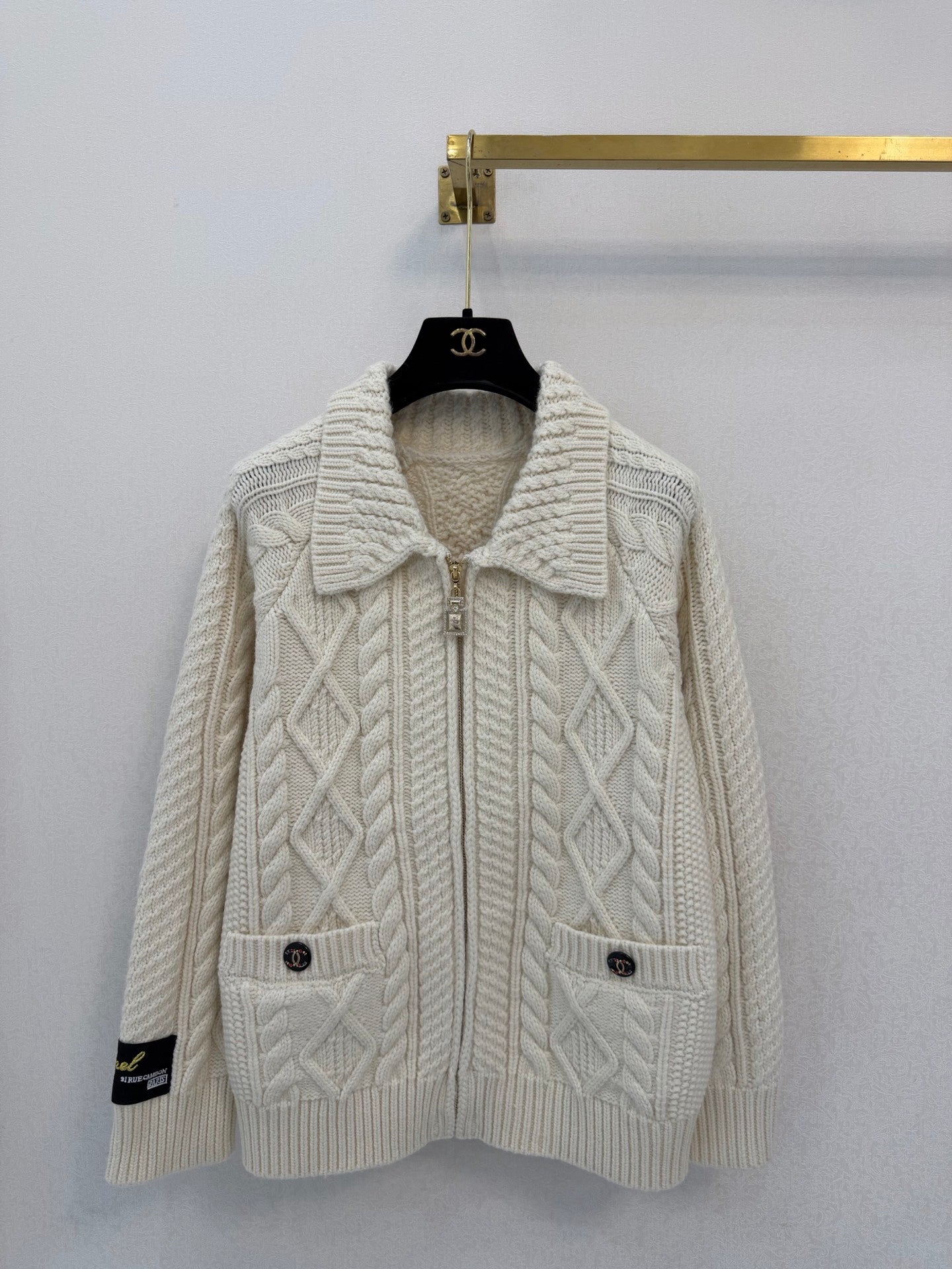 CC 26s Collared Cable Knit Zip Cardigan Wool 450978