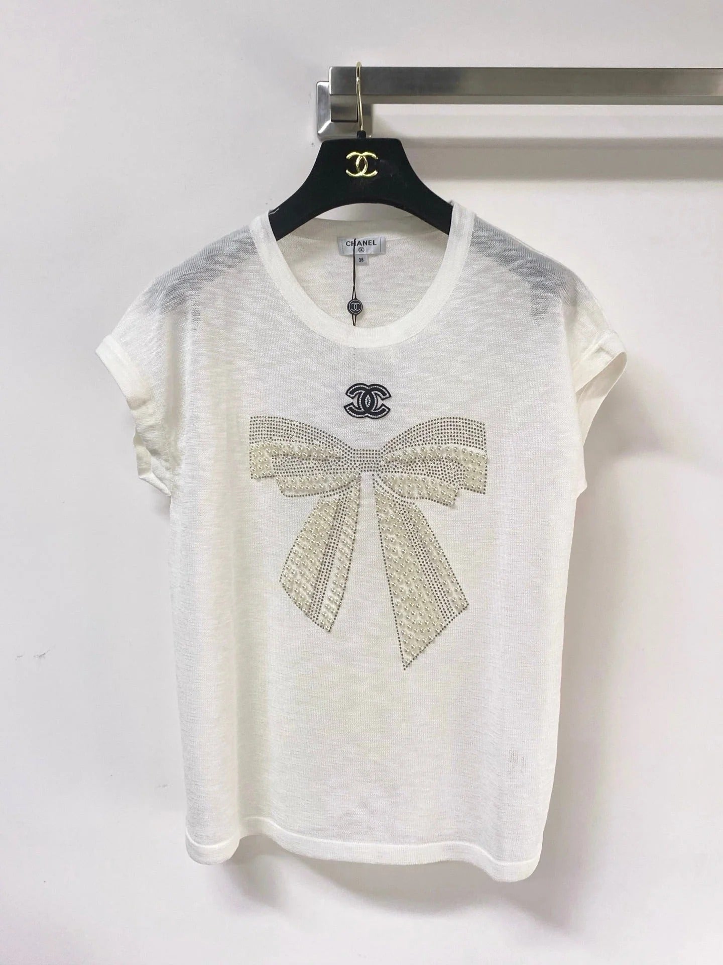 CC 2026 Short-Sleeve Shirt Bow Graphic Acrylic 375054