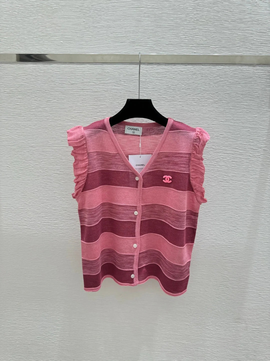 CC 2026 Striped Simple V-Neck Knitted Vest Cardigan Tencel 516056