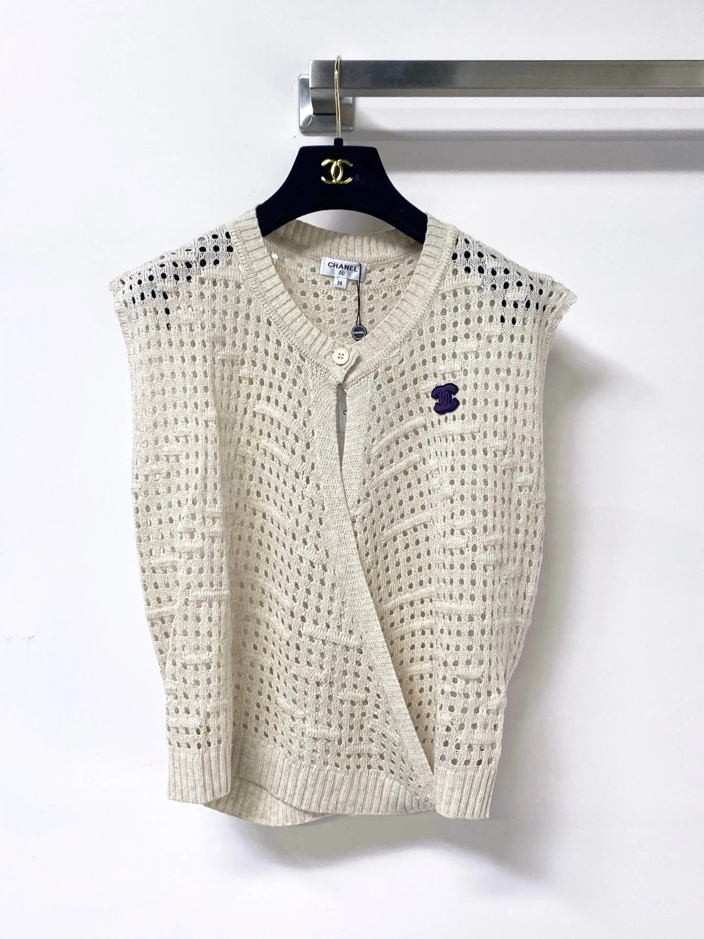 CC 2026 V-neck Crochet Knit Vest Acrylic 419420